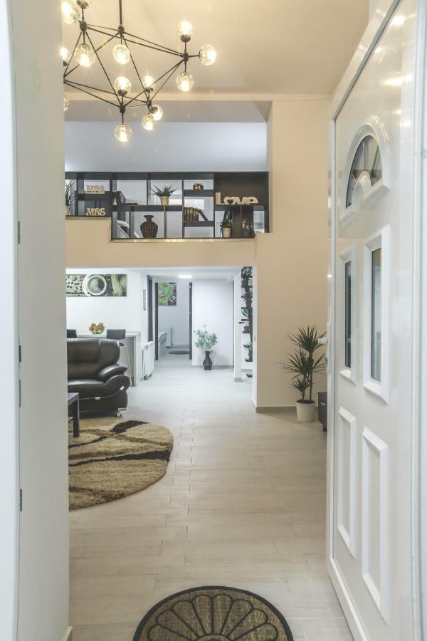 Апартаменты Victoria Duplex Apartament Бухарест Экстерьер фото