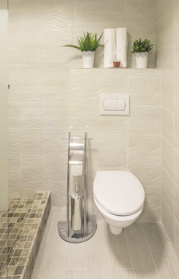 Апартаменты Victoria Duplex Apartament Бухарест Экстерьер фото
